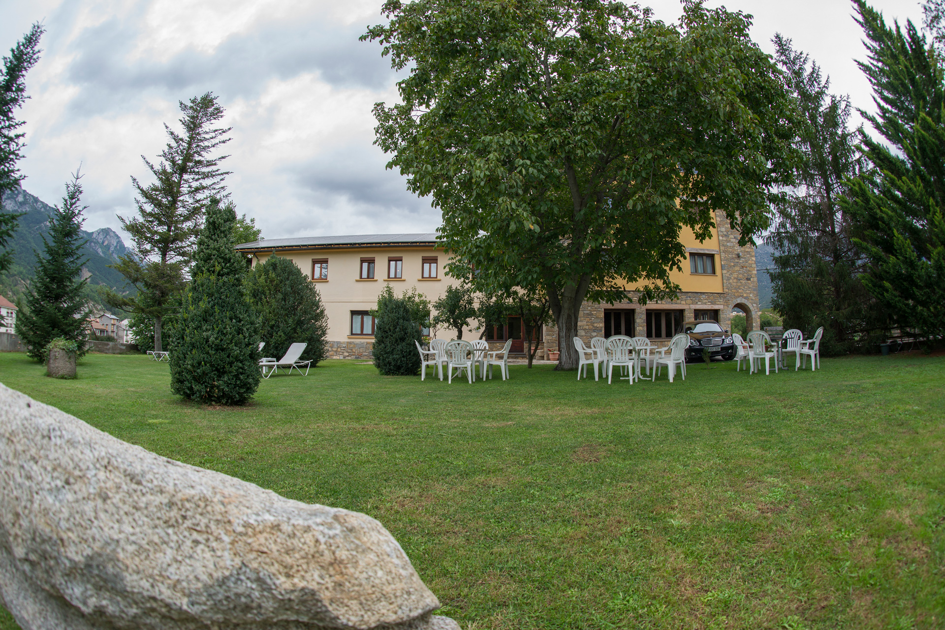 Hotel los Nogales - Campo (Huesca) - Pirineo Aragonés