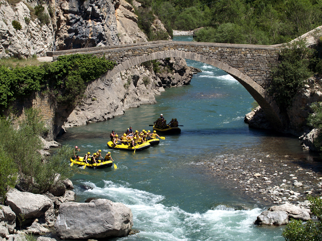 Rafting - Campo (Huesca) - Pirineo Aragonés