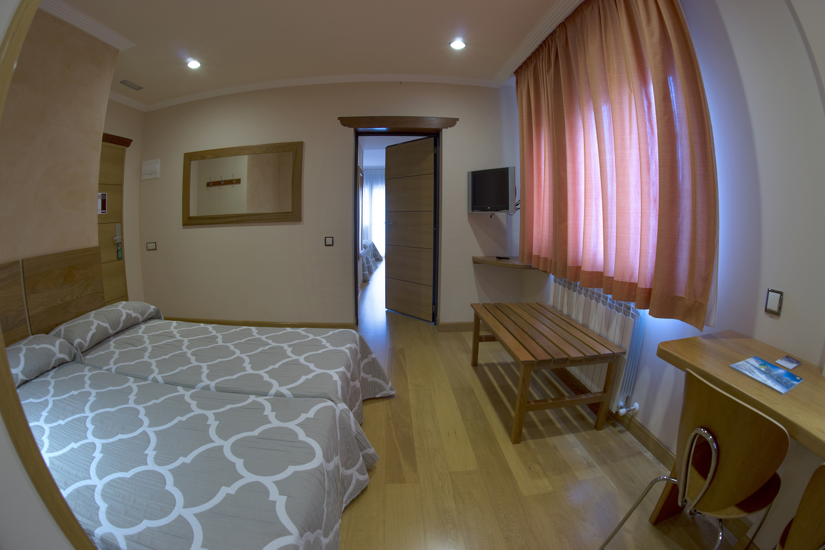 Habitación superior - Hotel los Nogales