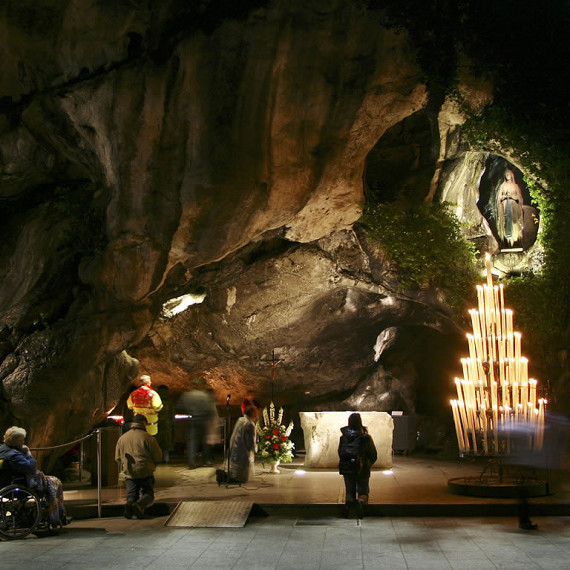 Santuario de Lourdes - Tarbes (Francia)