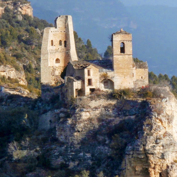 Castillo del Mon de Perarrua - Mon de Perarrua (Huesca)