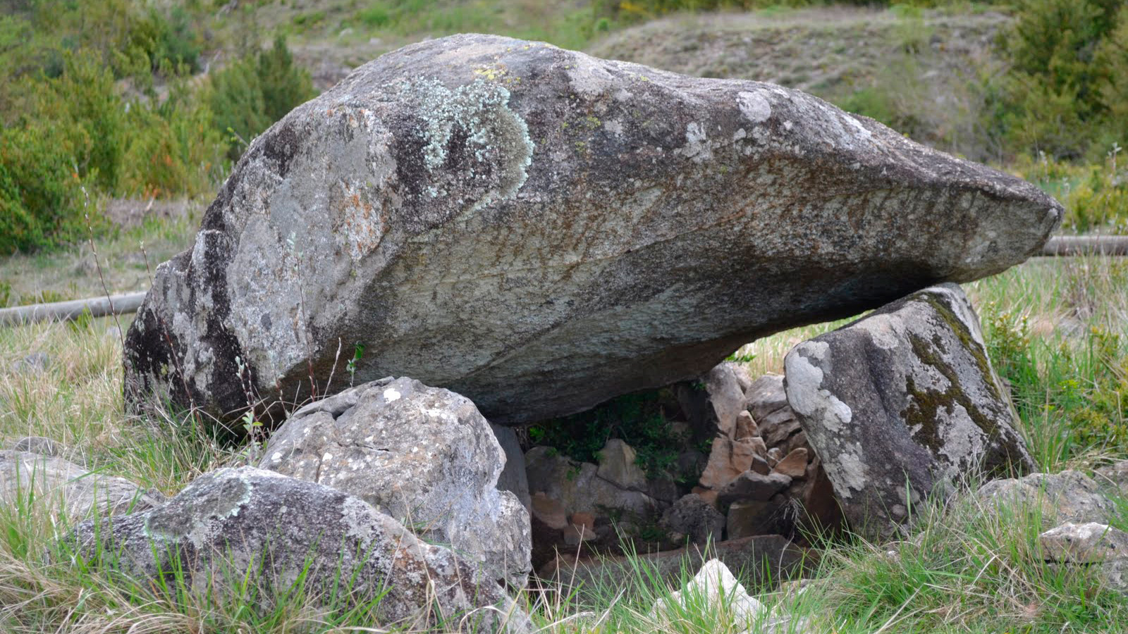 Dolmen de Seira - Seira (Huesca)