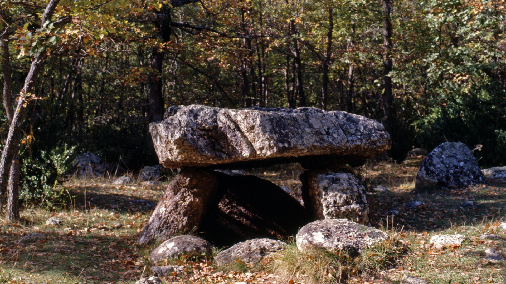 Dolmenes de Cornudella - Hostalet (Huesca)