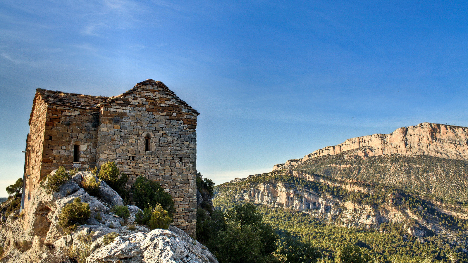 Ermita de Santa Quiteria - Montfalco (Huesca)