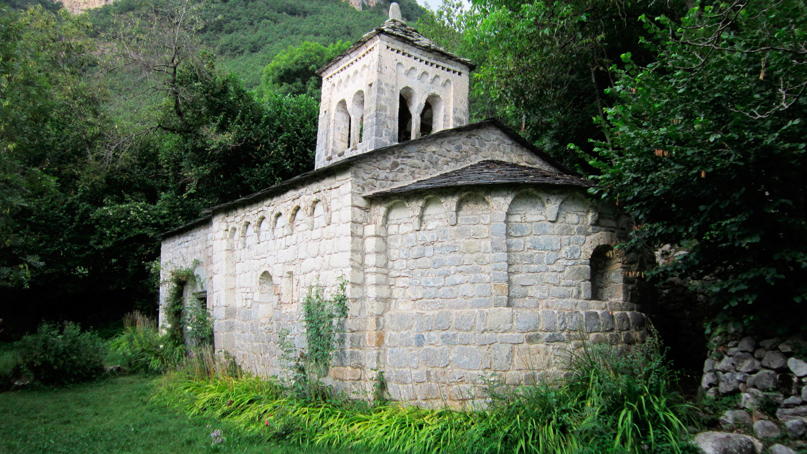 Ermita de la Virgen de Gracia - El Run (Huesca)